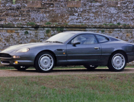 Aston Martin DB7 Coupe